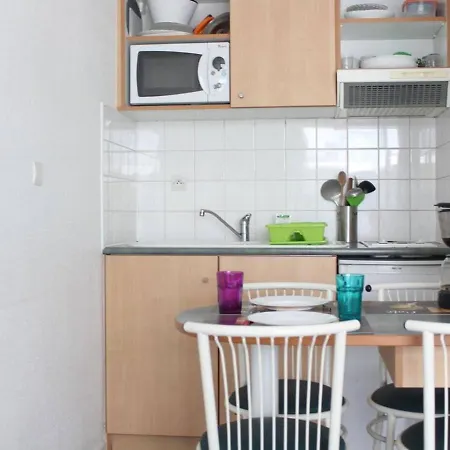 La Rochelle, 2 Pieces, 2 Personnes - Fr-1-246-247 Appartement